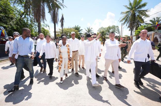 Presidente defiende la soberanía de Colombia desde Leticia e invita a Perú a negociar acuerdo sobre la Isla Santa Rosa