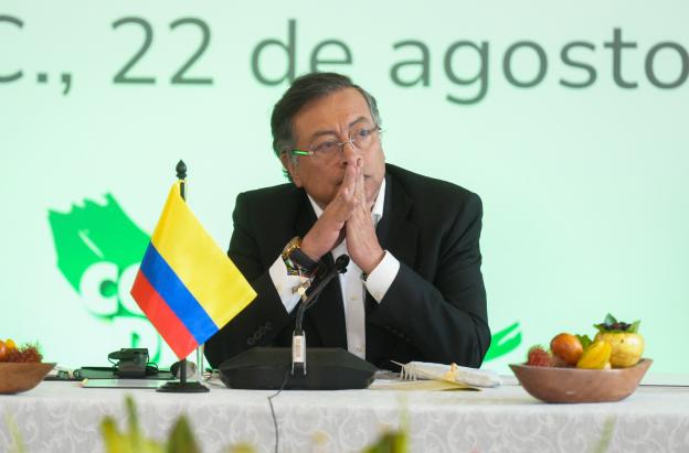 Petro critica referendo promovido por gobernador de Antioquia: “Quiere hacer dos Colombias”