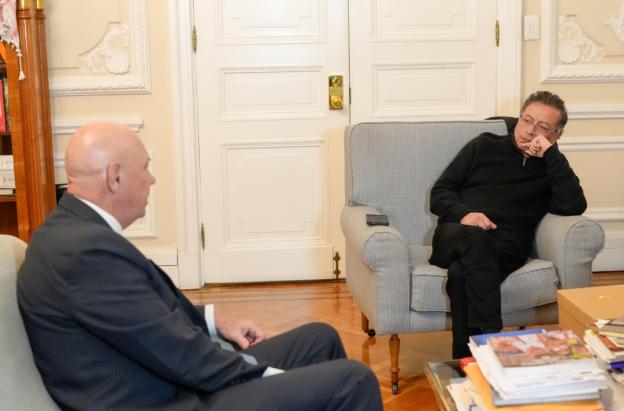 Reunión entre Petro y McNamara. / Foto: Presidencia.