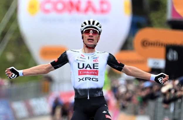¡Otro triunfo para el UAE! Juan Ayusó se quedó con la séptima etapa de La Vuelta