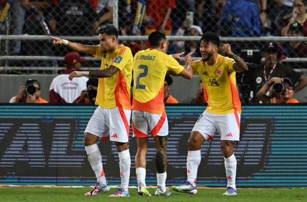 Futbolistas colombianos.