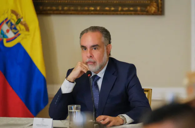 Ministro Benedetti califica como una decisión “política” la descertificación de Estados Unidos en lucha antidrogas