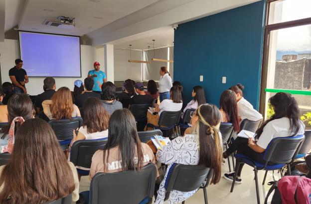 Docentes ocasionales y de cátedra obtendrán formalización laboral y beneficios sociales