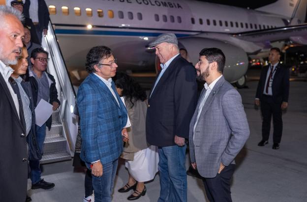 Presidente Petro llegando a Estados Unidos