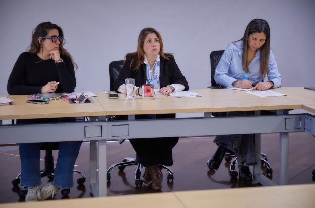 Defensora del pueblo, Iris Marín.