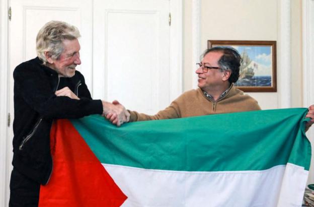 Roger Waters y Presidente Petro. / Foto: AFP.