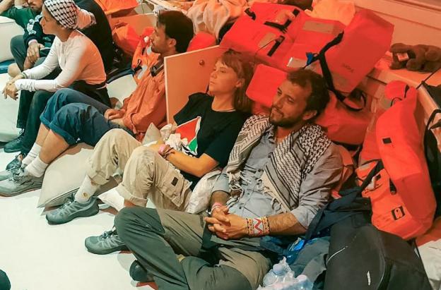 Israel deportará a Europa a activistas de la Flotilla humanitaria por Gaza