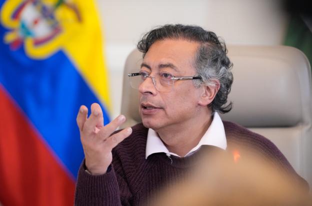 Presidente rechaza plan de Trump para Gaza y pide huelga mundial