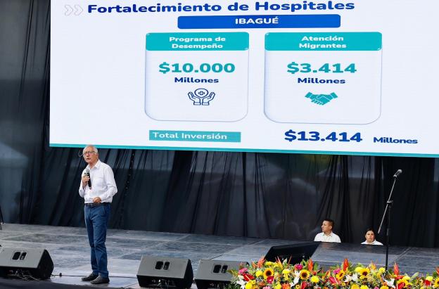 El #Minsalud, Guillermo Alfonso Jaramillo, anunció desde la Plaza Murillo Toro que ya se están recuperando los puestos de salud que por años estuvieron cerrados y en abandono. 