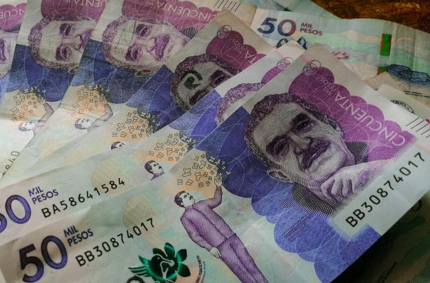 Peso colombiano sigue revaluándose