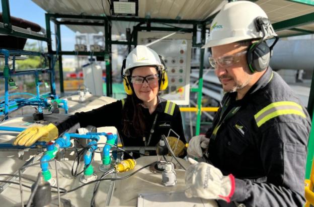Ecopetrol culmina con éxito prueba para transformar CO2 en bicarbonato industrial en Cartagena 