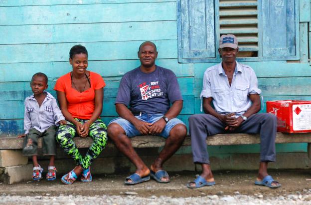 El DPS reportó que 2,6 millones de personas salieron de la pobreza y que 3 millones de adultos mayores recibirán un bono mensual de $230.000 a partir de diciembre.