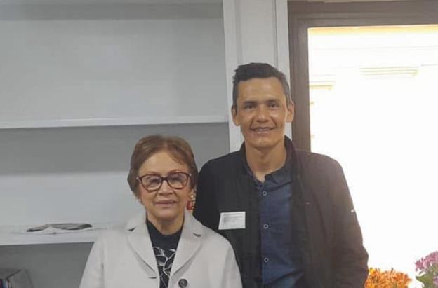 El presidente Petro y la senadora Jael Quiroga exigen a la Fiscalía una investigación inmediata tras el homicidio de Julián Arenas, ante alertas ignoradas por las autoridades. 