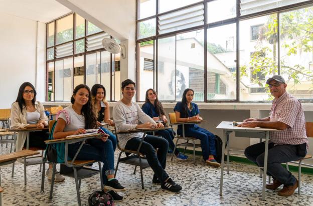 'Creo que un pueblo que sepa más no se deja engañar' presidente Petro tras avances en educación en el 2025 