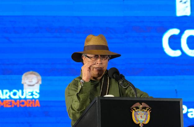 Presidente Petro: Que los hombres hagan leyes en el Congreso implica una discriminación negativa para mujeres