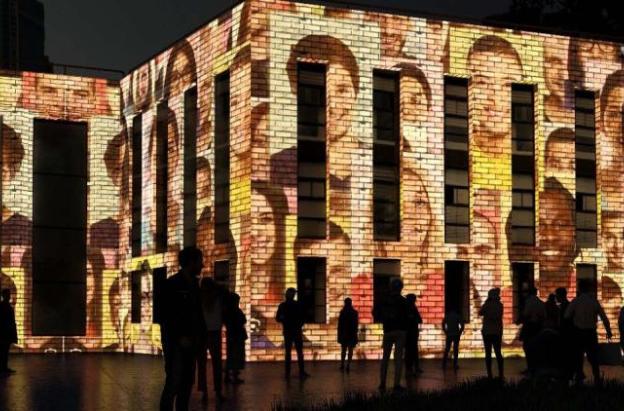 Plan vacacional en Bogotá: RTVC lanza experiencia inmersiva que recorre 100 años de medios en Colombia 