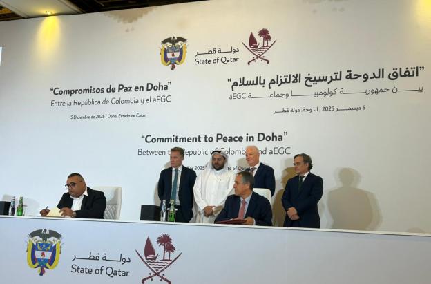 Gobierno y Ejércita Gaitanista firman nuevos acuerdos en Doha.