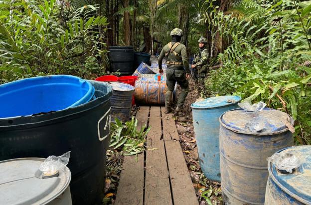 Autoridades destruyeron dos laboratorios y decomisaron 5 toneladas de clorhidrato de cocaína en Nariño 
