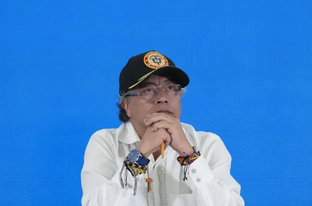 Petro llama a la unidad del Caribe contra el asedio militar de Estados Unidos.