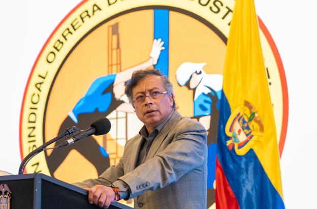 Presidente pide iniciar acciones para repatriar patrimonio arqueológico.