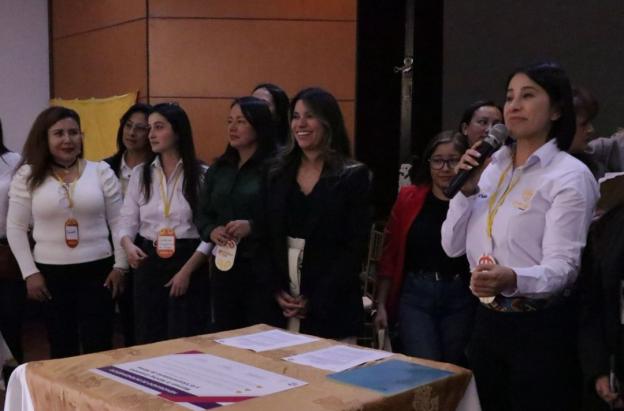Mujeres colombianas en la minería. / Foto: X MinMinas.