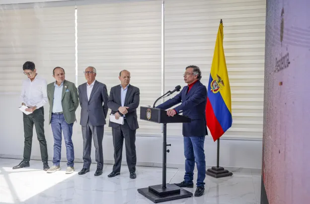 Salario mínimo de 2026 se fijará sobre la “canasta mínima vital".