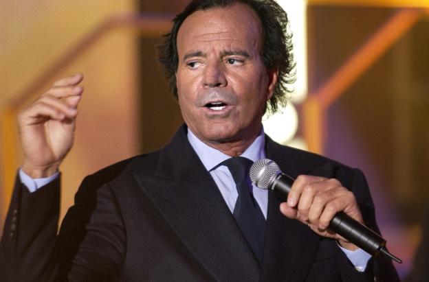 Justicia española investiga a Julio Iglesias por presuntas agresiones sexuales
