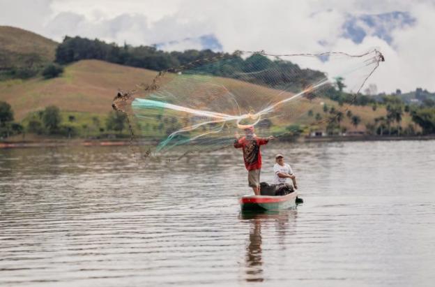 Pescadores del Caribe y el Pacífico esperan con expectativa el encuentro entre el presidente Petro y Trump