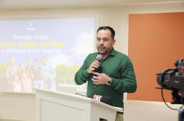 Gobierno anuncia plan de USD 1.700 para la red eléctrica del Caribe.