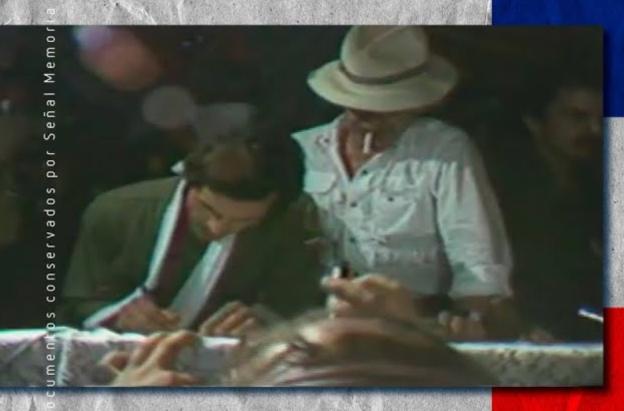 Firma de acuerdo de paz del M19. / Foto: Señal memoria.