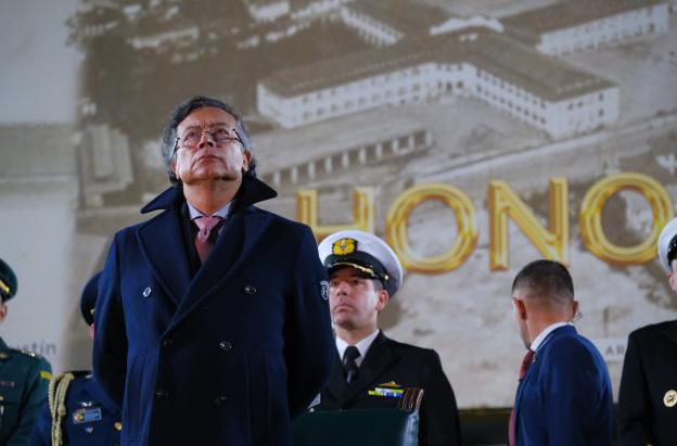 Petro cuestiona a InSight Crime por información errada sobre Colombia.