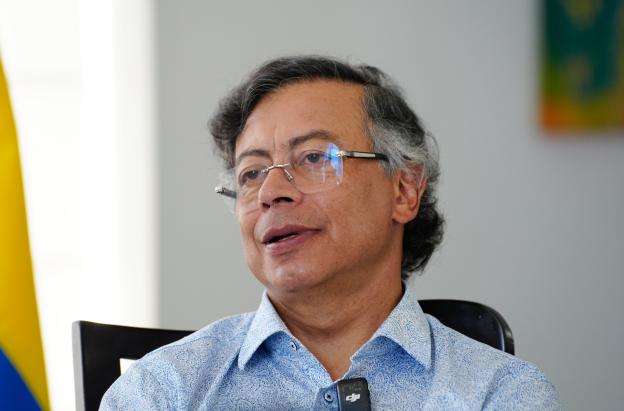 Petro respalda emisión récord de bonos por US$4.950 millones.