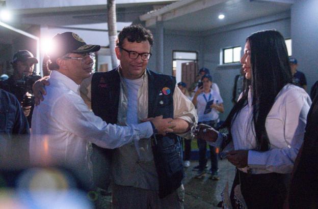 Petro y Hollman Morris pusieron en marcha nuevos estudios de RTVC.