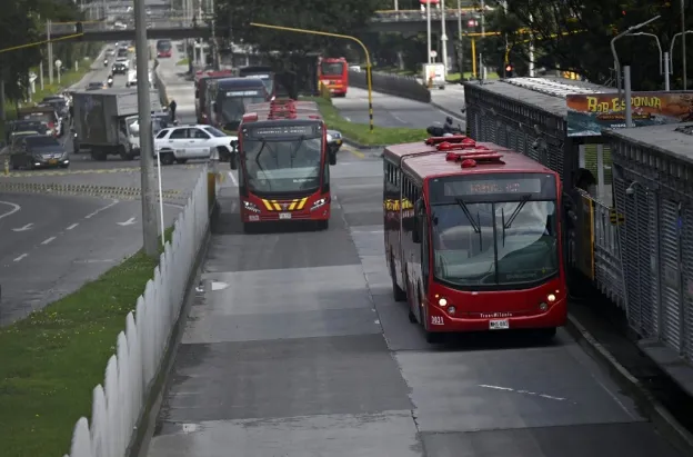 Presidencia Petro cuestiona incremento en pasaje de TransMilenio
