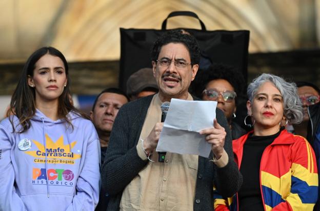 Pacto Histórico ratifica a Iván Cepeda como su único candidato presidencial