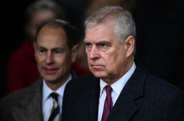 Fue arrestado al expríncipe Andrés de Reino Unido, salpicado por caso Epstein