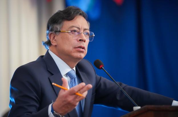 Inflación de enero demuestra que aumento del salario vital no impactó los precios: presidente Petro