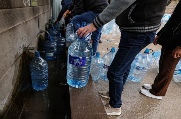 Consumo de agua. / Foto: AFP. 