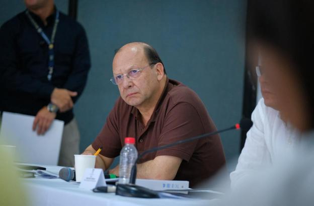 Gobierno abre la puerta a nueva emergencia económica.