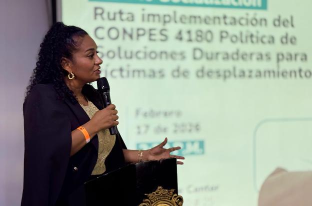 Gobierno lanzó Conpes para víctimas de desplazamiento forzado.wepb