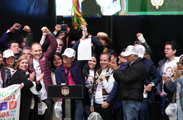 Petro envía al Consejo de Estado decreto de salario vital sin cambios.