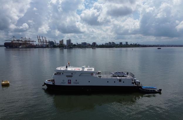 Buque hospital Benkos Biohó inicia operaciones en el Pacífico para ampliar atención en salud