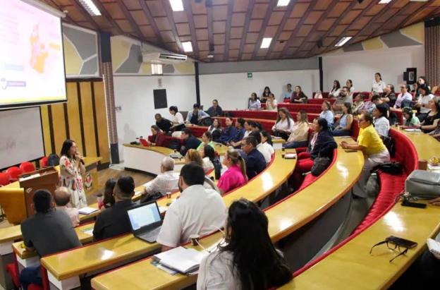 Gobierno capacitó empresarios del Catatumbo en Obras por Impuestos.