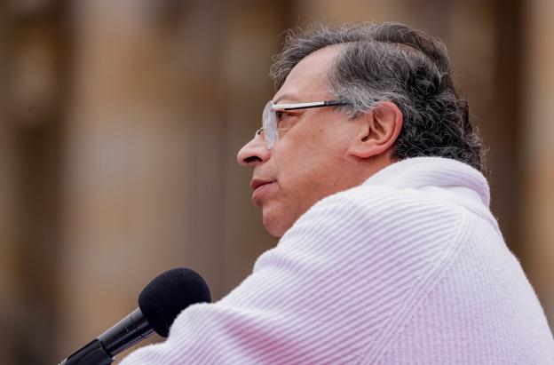 "La verdadera elección es el congreso y se mide en curules": Petro