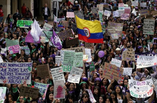 Marchas de conmemoración del 8M. / Foto: AFP.