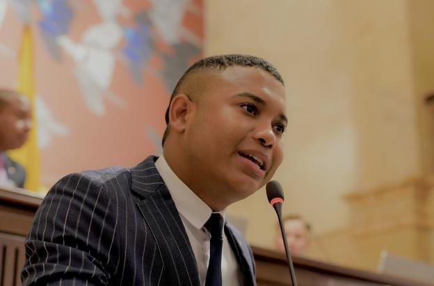 Miguel Polo Polo enfrenta incidente de desacato por no disculparse con madres de falsos positivos de Soacha