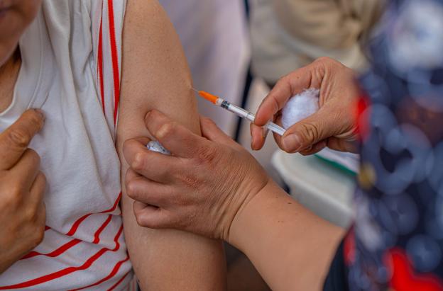 Ministerio de Salud garantiza vacunación gratuita contra el sarampión ante riesgo en el continente americano