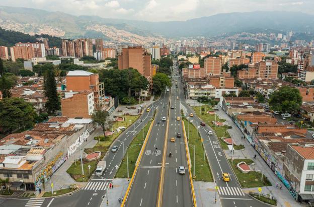 Seguridad en Medellín presidente Petro atribuye baja de homicidios a su política de paz