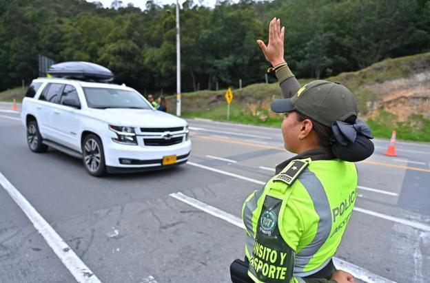 Autoridades reportan disminución de homicidios y accidentes viales en Colombia durante la Semana Santa
