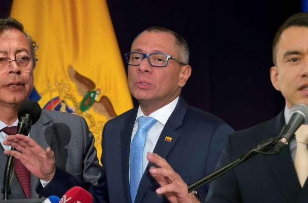  Petro le pidió a Noboa liberar a Jorge Glas